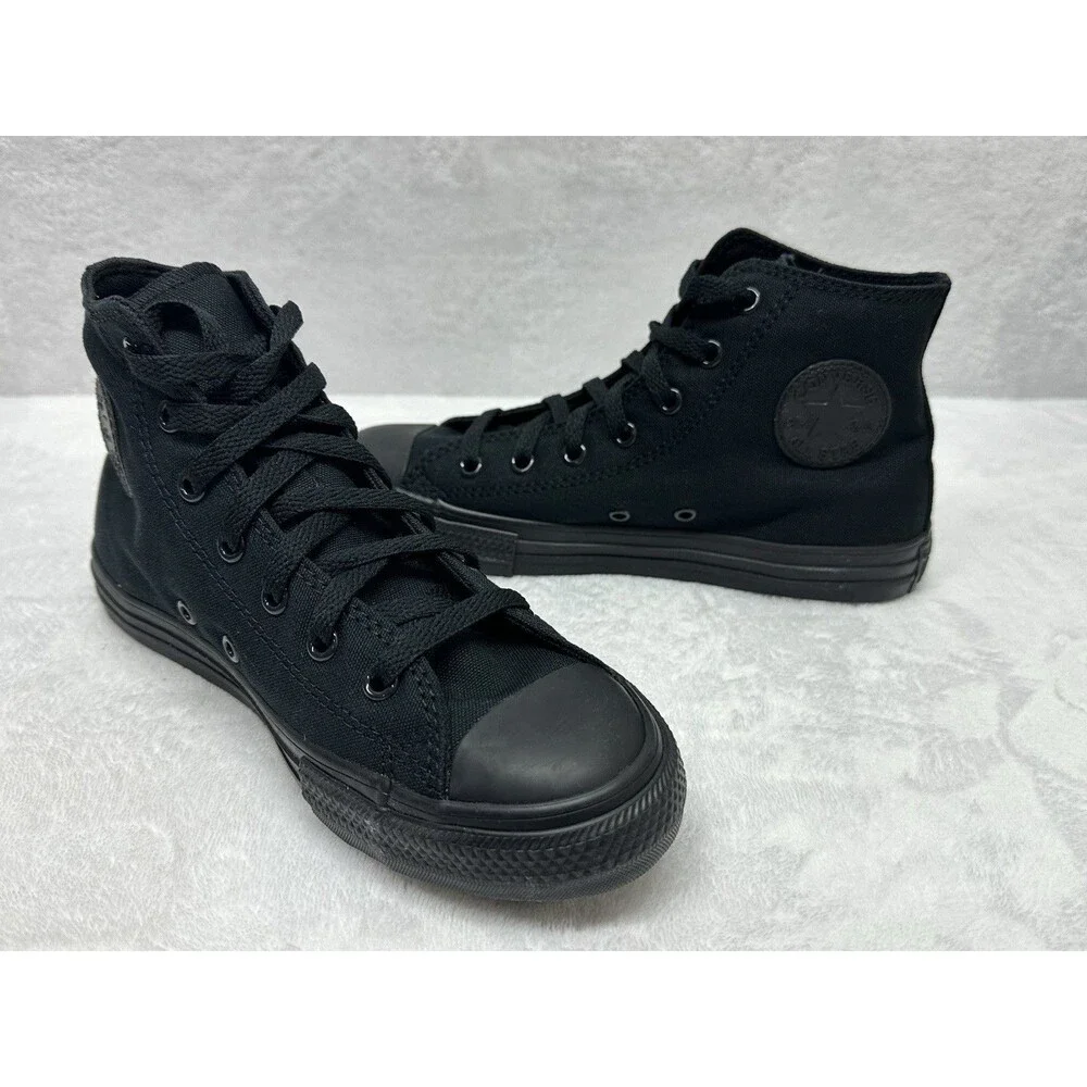 Converse All Star HighTop size 3Y